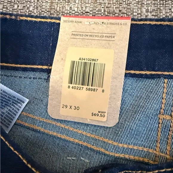 ❣️🆕Levi’s 726 Flare High Rise Dark Wash Jeans❣️ - Picture 9 of 12